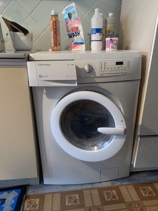 Продаю стиральную машину Электролюкс