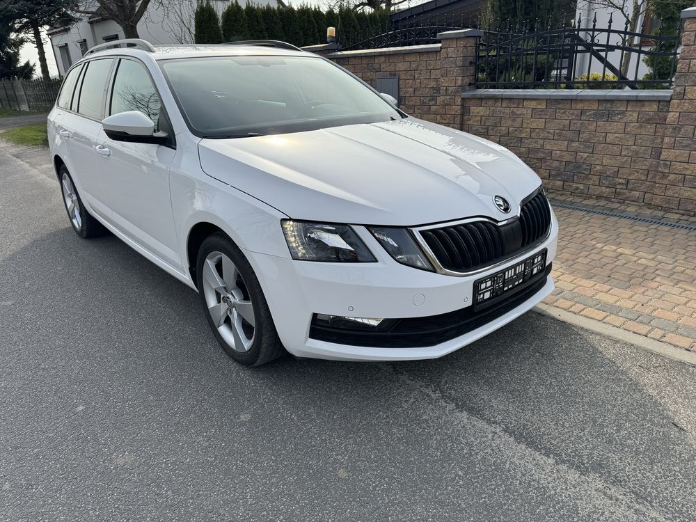 Skoda Octavia 1.6 DSG green ,carplay,alu 17,led! 2 kluczyki!