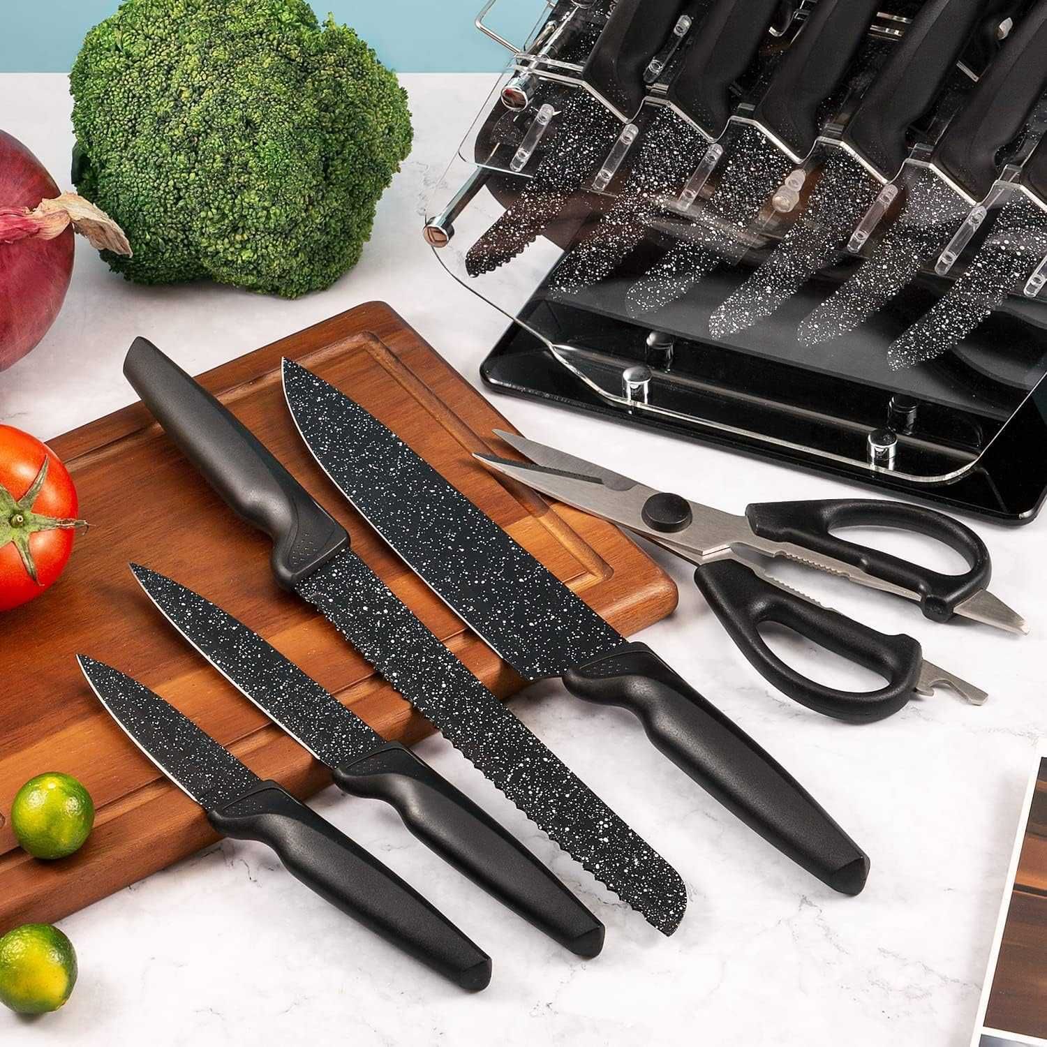 Набор кухонных ножей из 17 предметов (акриловая подставка)