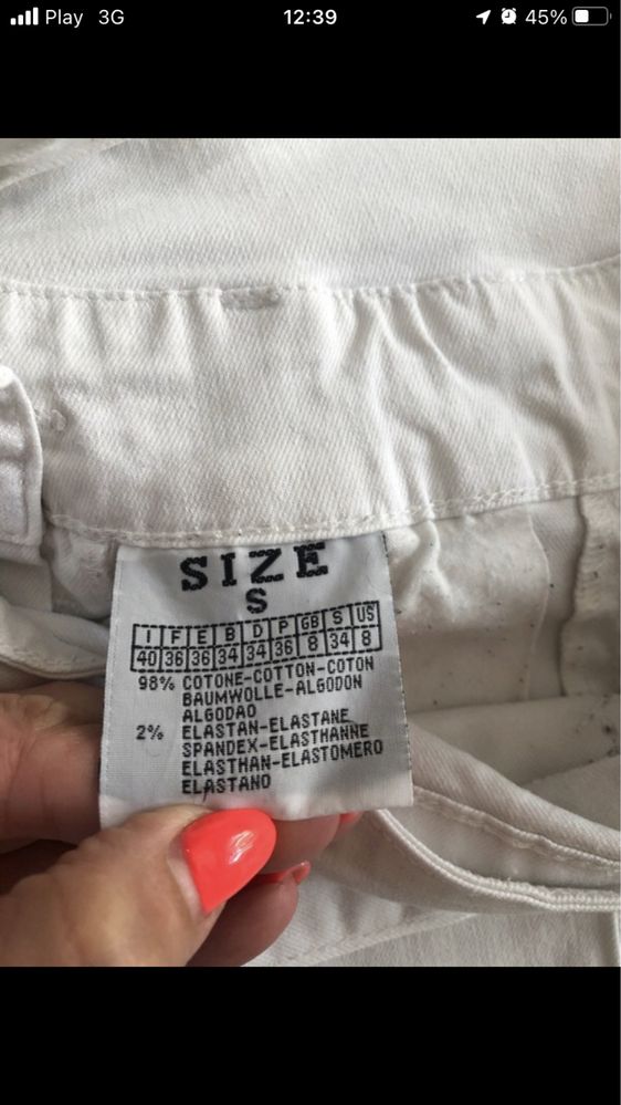 Spodenki dżinsowe  szorty jeans  białe  ogrodniczki  rozmiar 36 S