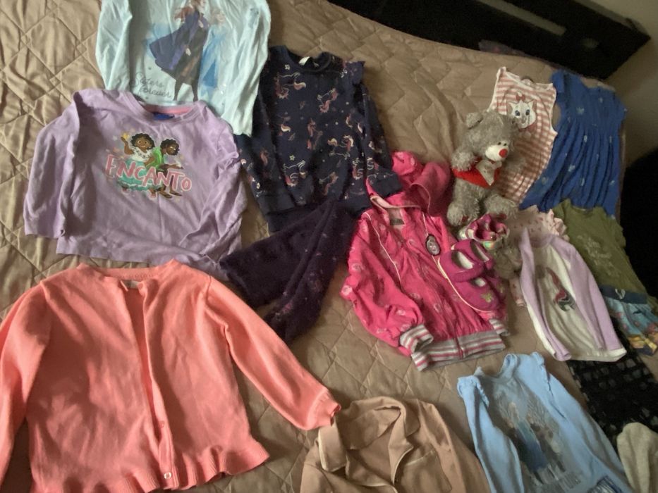 Набір речей для дівчинки розмір  98-104-110  пакет речей