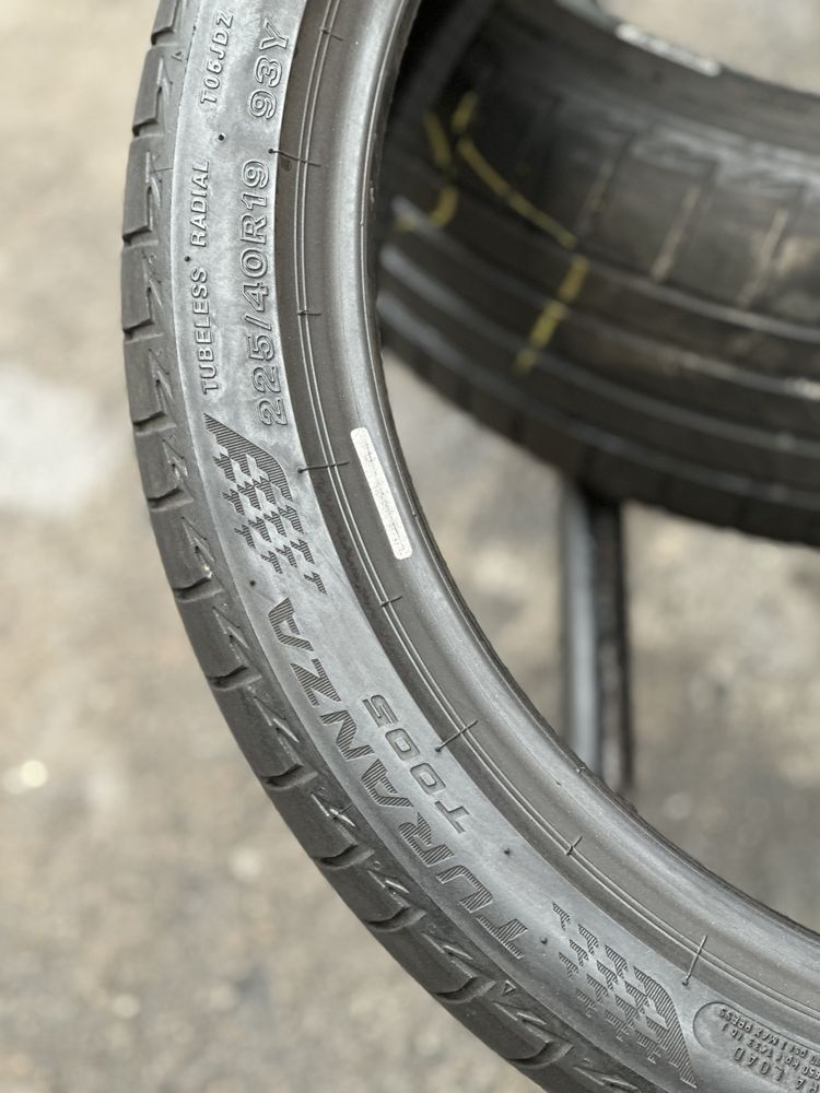 Bridgestone Turanza t005 225/40 r19 2021 рік 6.9-6мм