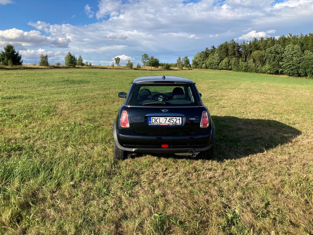 Mini One r50 zadbane bez wkładu finansowego mały przebieg