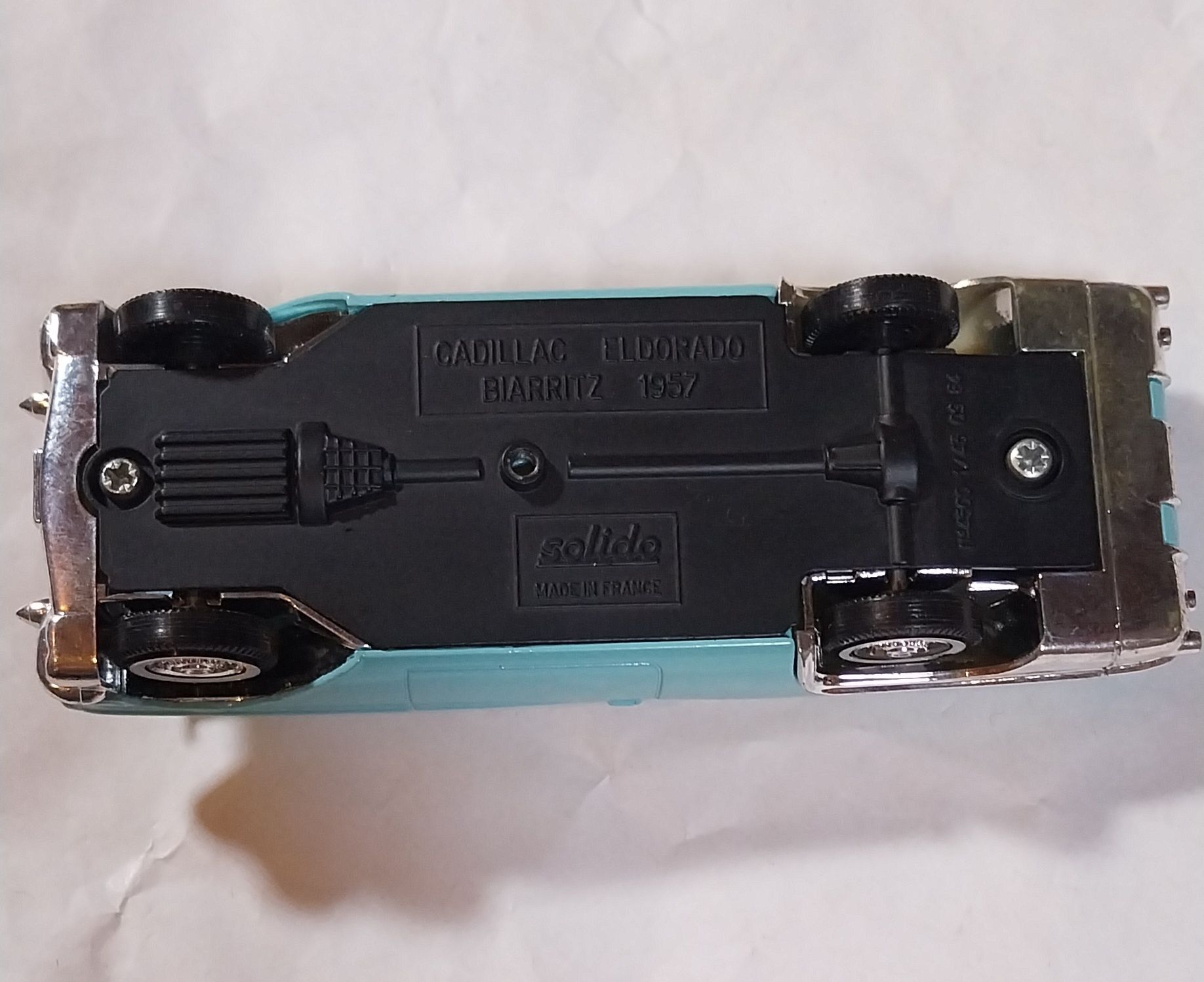 Miniatura Cadillac Eldorado em escala 1/43