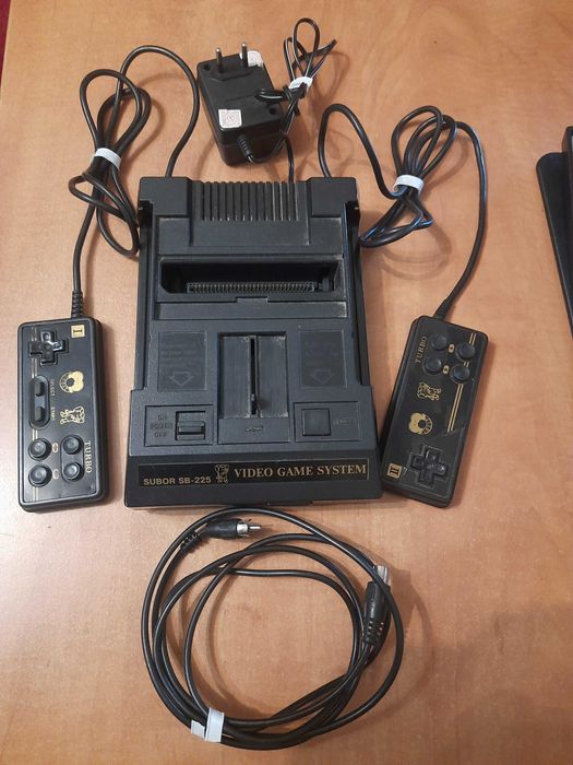 игровая приставка Dendy SB-225