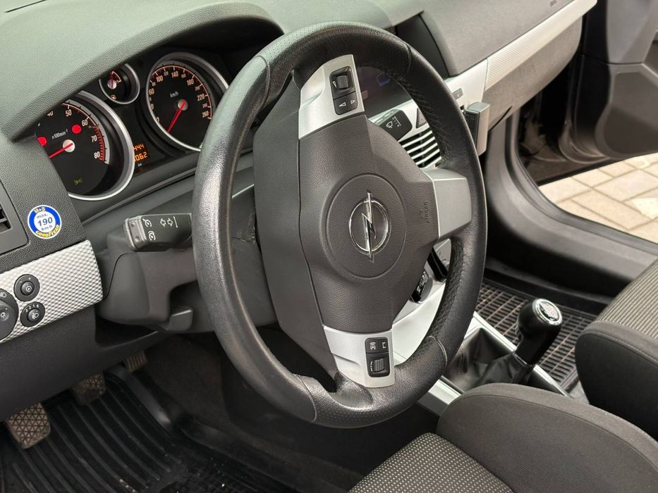 Opel Astra 1.6 benz