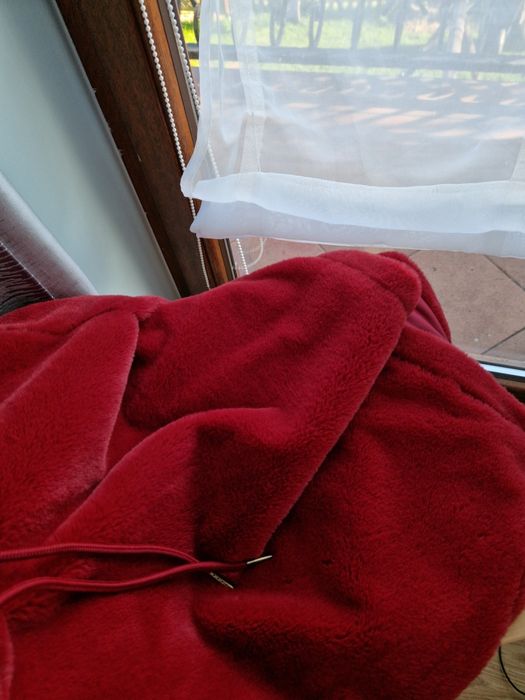 Czerwona bluza z kapturem futerkowa futrzana z futra Urban Classics