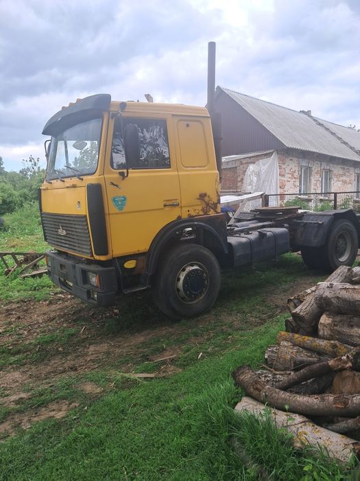 Продам тягач Маз 543203-220