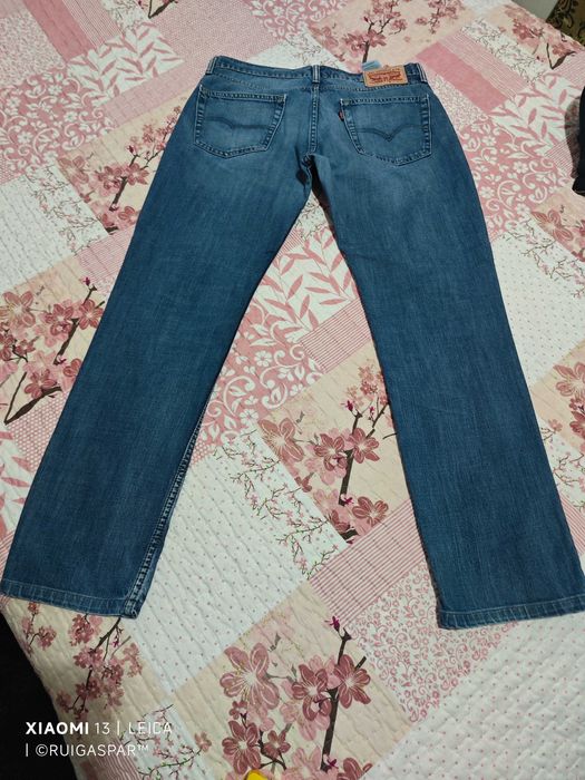 Calças Levi`s Strauss 511  W33L30