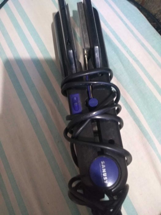 Продам утюжок для волос