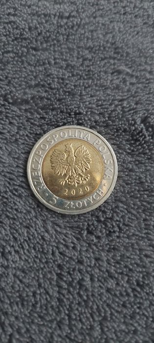 Kościół Mariacki moneta kolekcjonerska 5zl