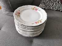 PRL zestaw 12 talerzy obiadowych porcelana