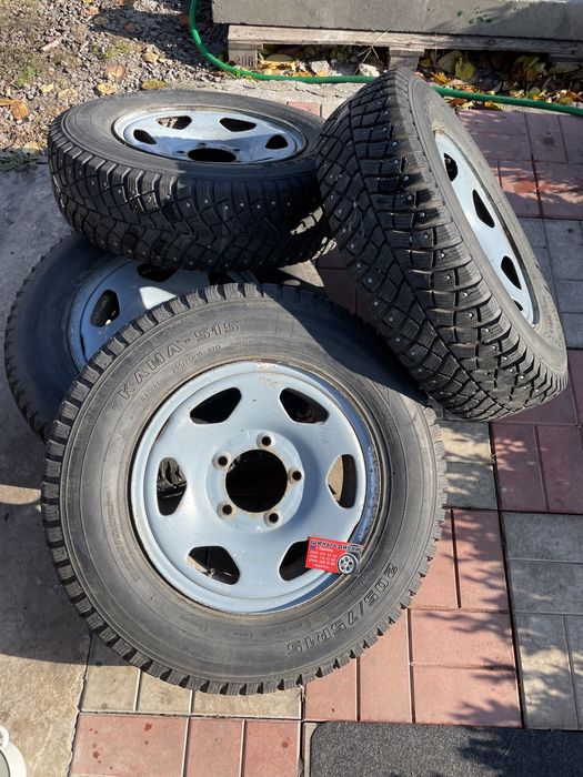 диски 5x139 R15 Suzuki Niva ваз2121 зимова резина 205/75 R15 KAMA