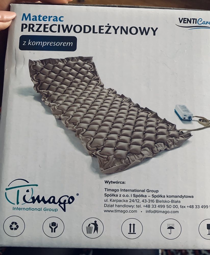 Materac przeciwodleżynowy zmiennociśnieniowy bąbelkowy z kompresorem