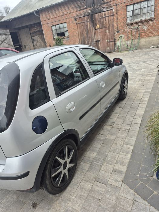 Opel corsa 1.3 diesel 2004r.