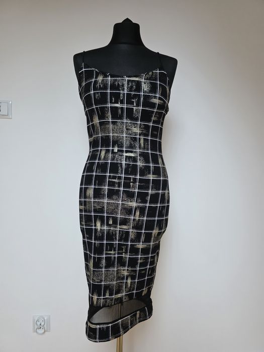 Suknia wieczorowa elastyczna