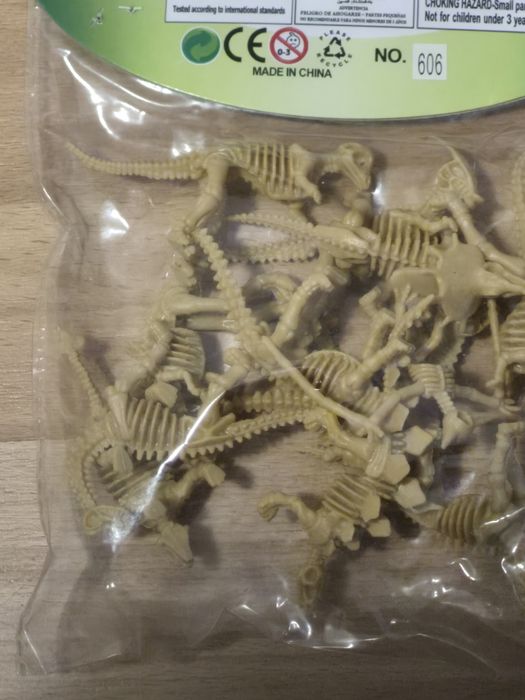 Zwierzęta Dinozaury Figurki Realistyczne 12 Sztuk