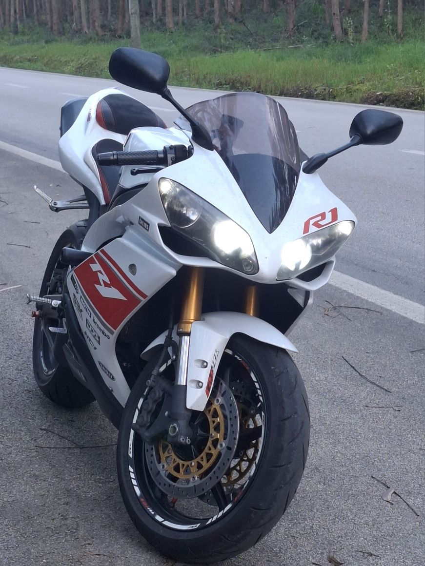 Yamaha yzf R1 2008
