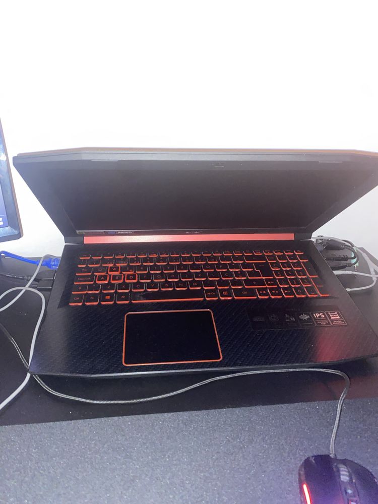 Portátil Gaming ACER Nitro 5 AN515-52