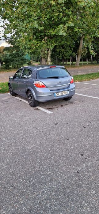 Opel Astra H  1.4 benzyna