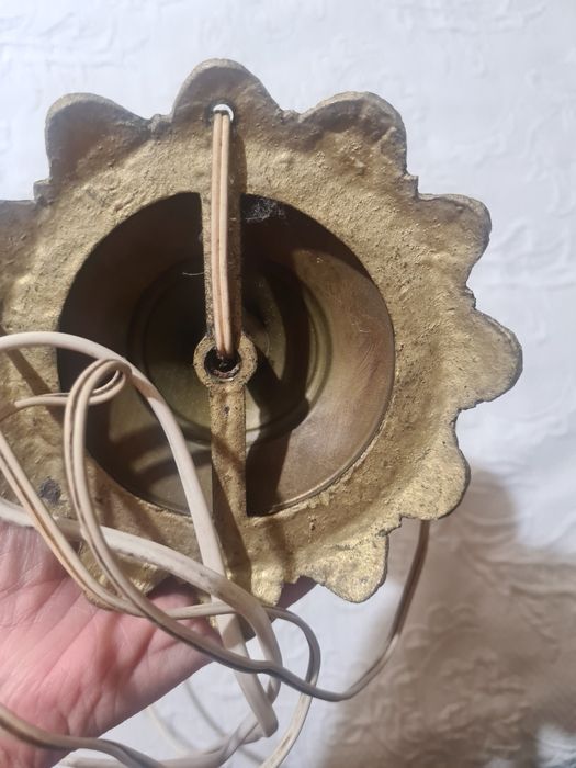 Antiga candiero de Mesa