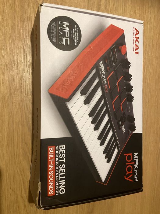 Teclado Akai Mpk mini play mk3