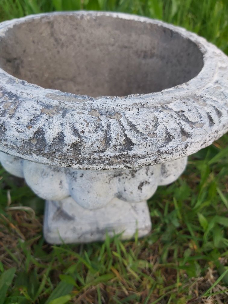 Kwietnik ogrodowy styl antyczny betonowy do ogrodu okrągły waza