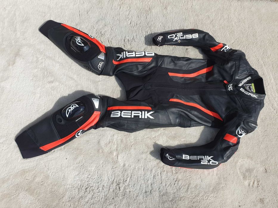 wys 2.10 Berik Losail  50- 48 Eur M - S kombinezon motocyklowy