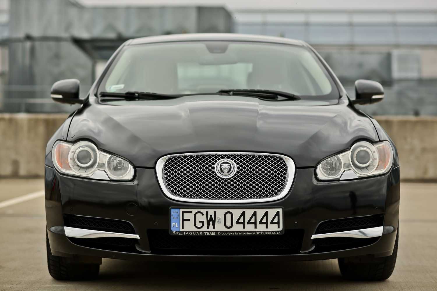 Jaguar XF x250 3.0d V6 211KM rodzinna limuzyna BDB stan