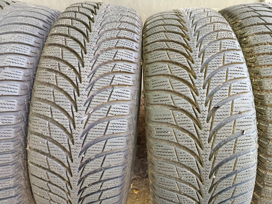 Продам 4 шини 215/65/16 98Т Good Year UltraGrip Ice +