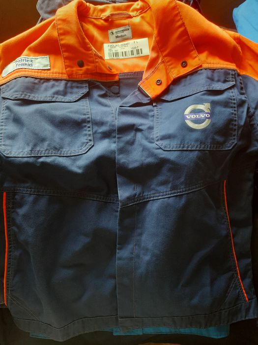 Stroje robocze min 50 sztuk