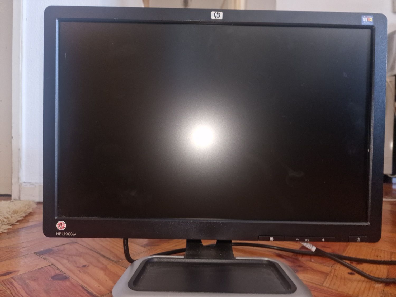 Monitor HP L1908w