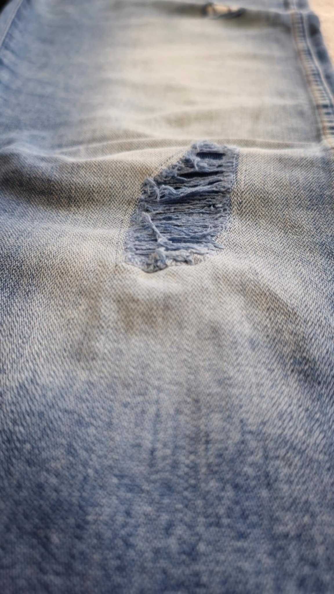 spodnie męskie dżinsowe Wrangler  Spencer 30/34