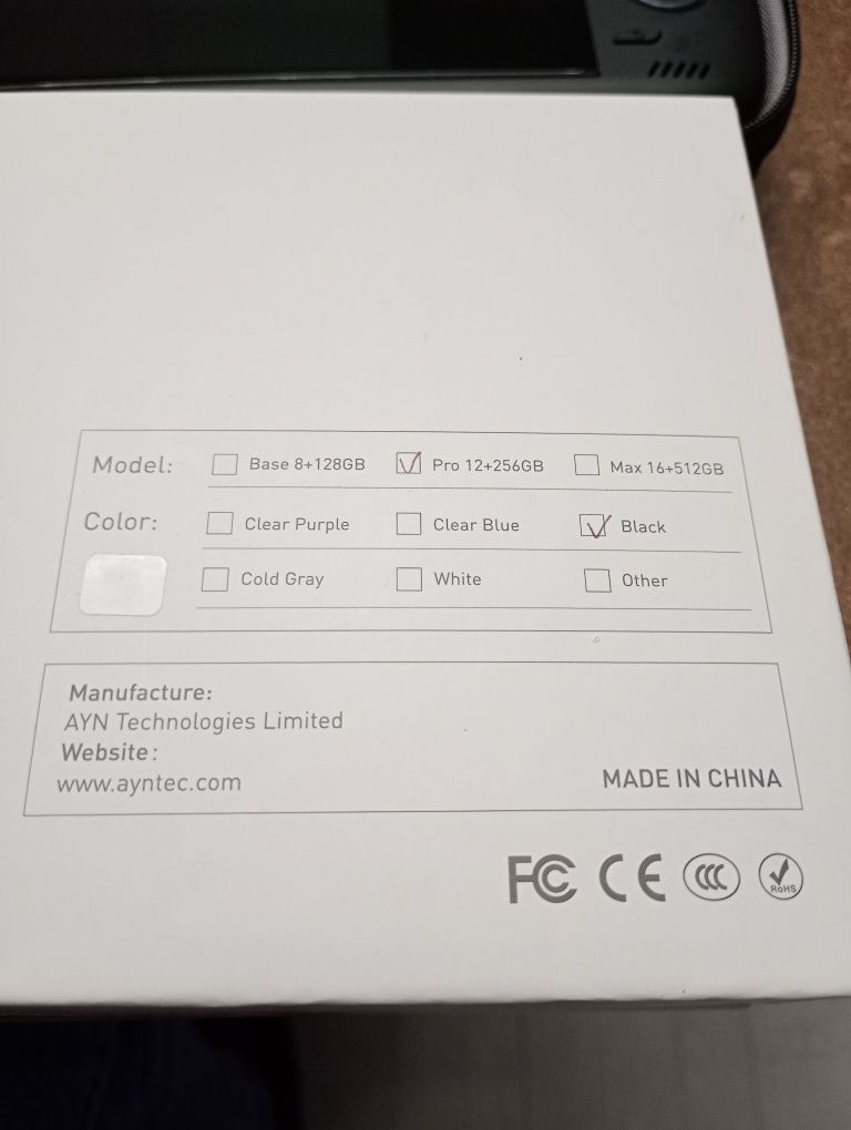 Konsola Ayn Odin 2 Pro Snapdragon 8gen2 12G RAM i 256GB Retro