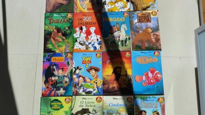 22 Livros do clube Disney + Estante