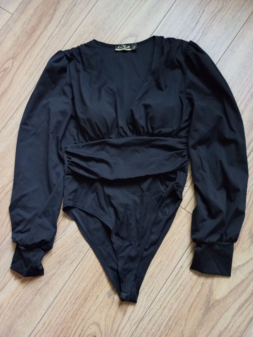 Czarne body r.38