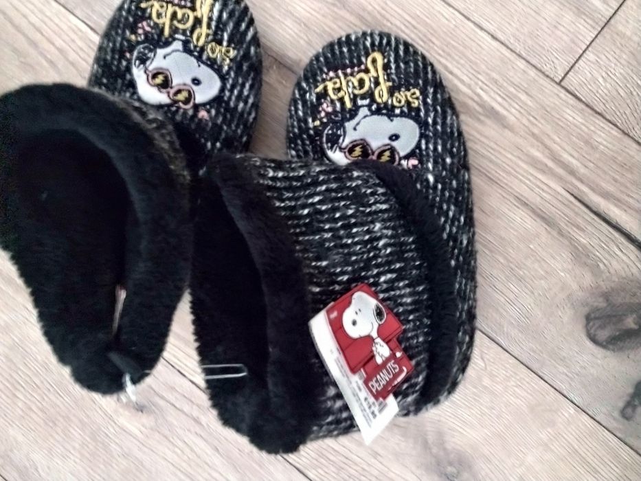 Kapcie dziecięce Nowe