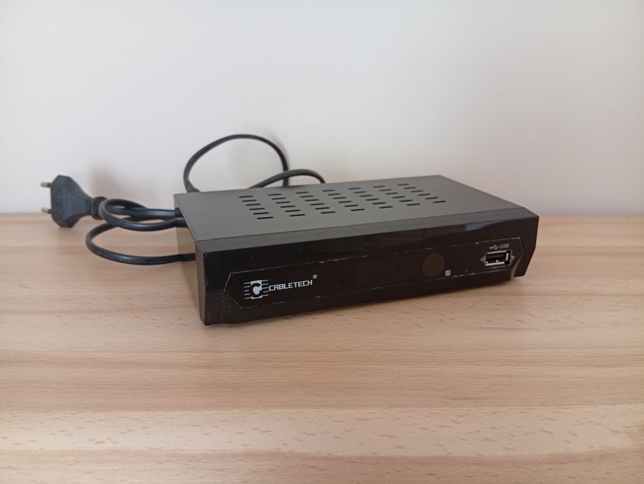 Dekoder DVB-T Cabletech URZ0194S do telewizji naziemnej