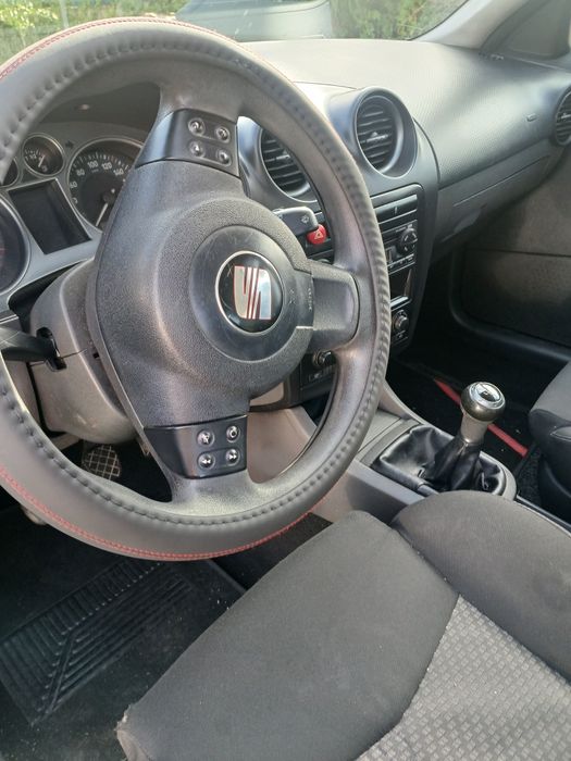 Seat ibiza 2008 com A/C