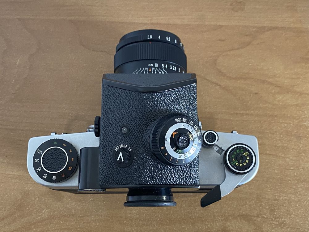 Aparat analogowy średnioformatowy Kiev 6c TTL | Dużo dodatków