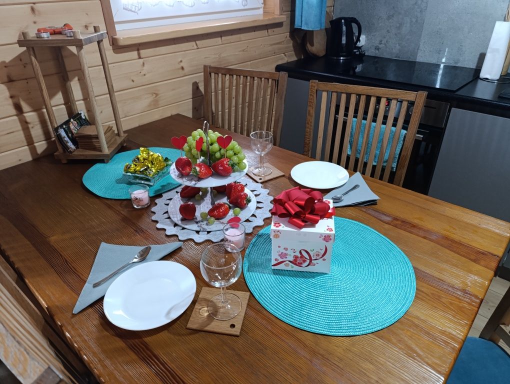 domek na Kaszubach,Gowidlino, balia, jacuzzi sauna beczka Kaszuby staw