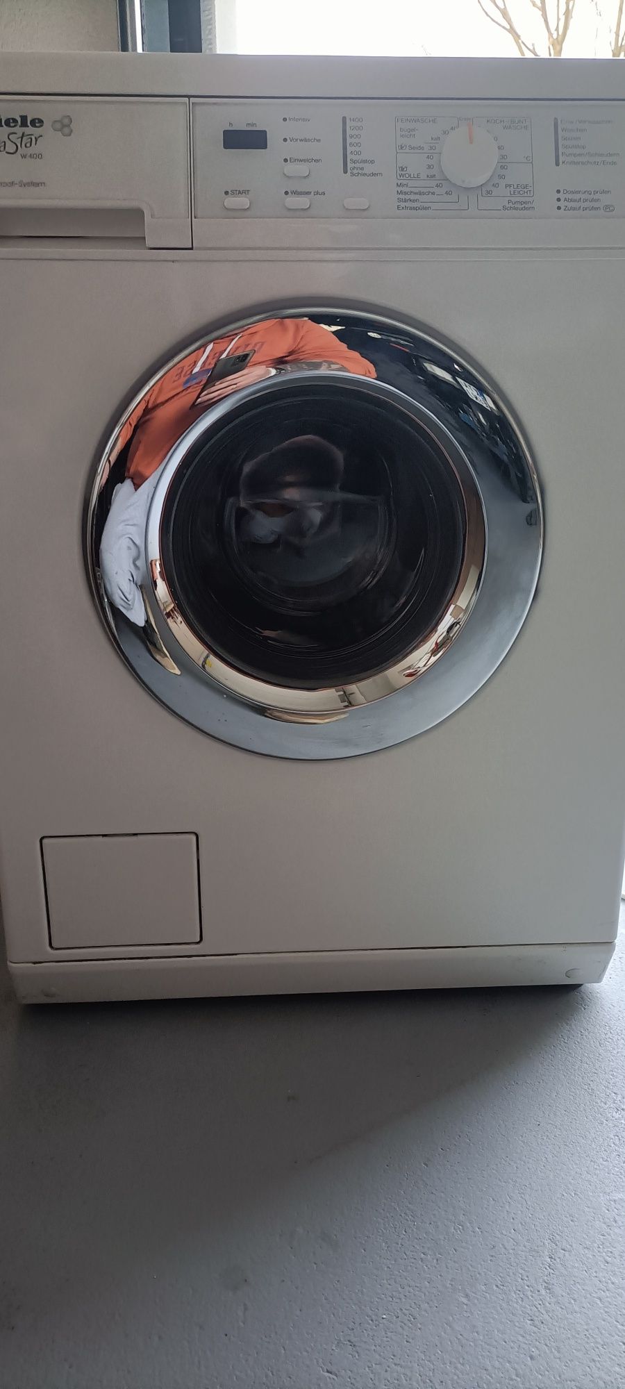 Pralka MIELE Viva star W400