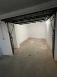 Garagem.  fechada