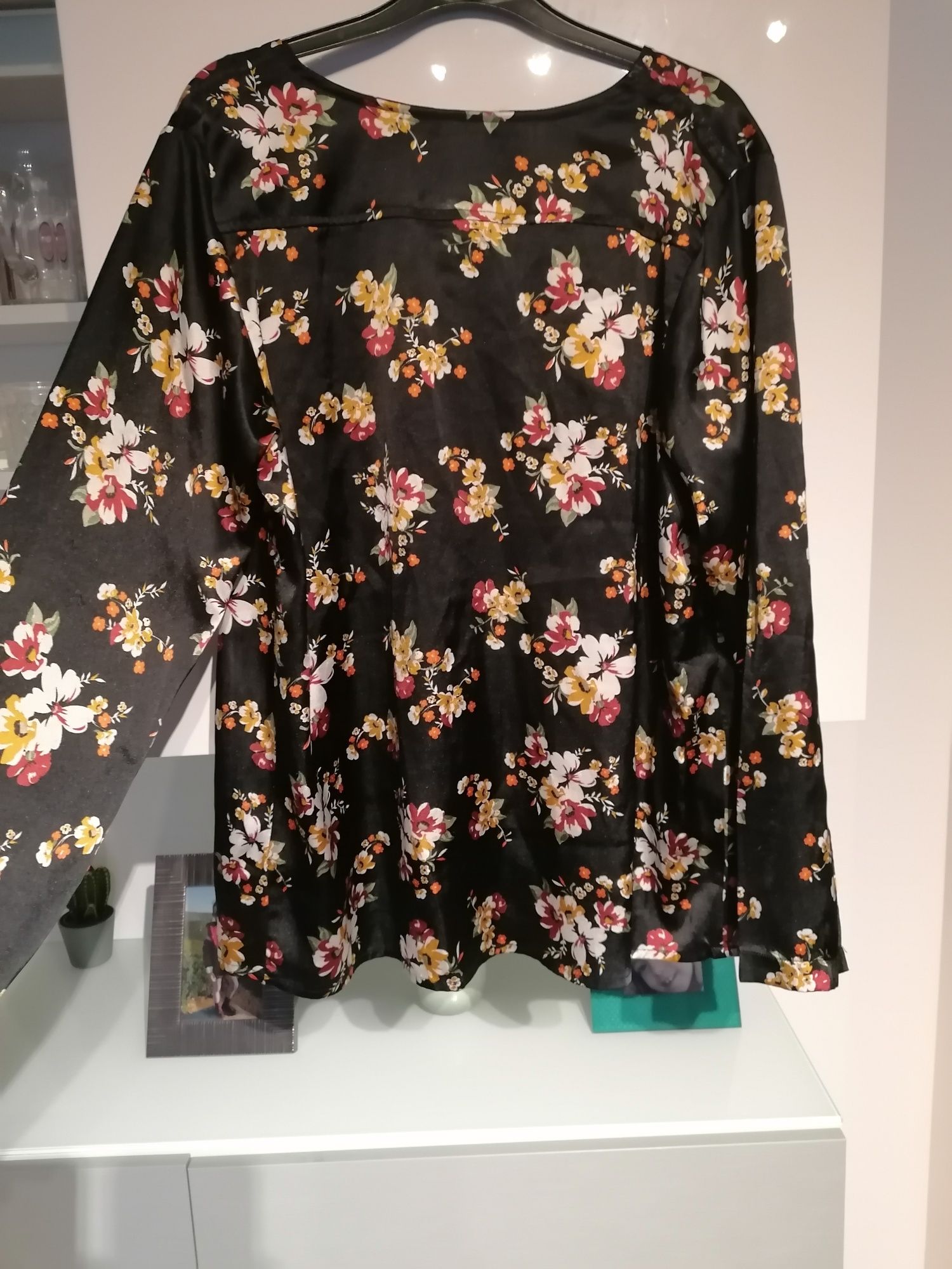 Túnica acetinada prémamã da Prénatal easy chic Tamanho L/G