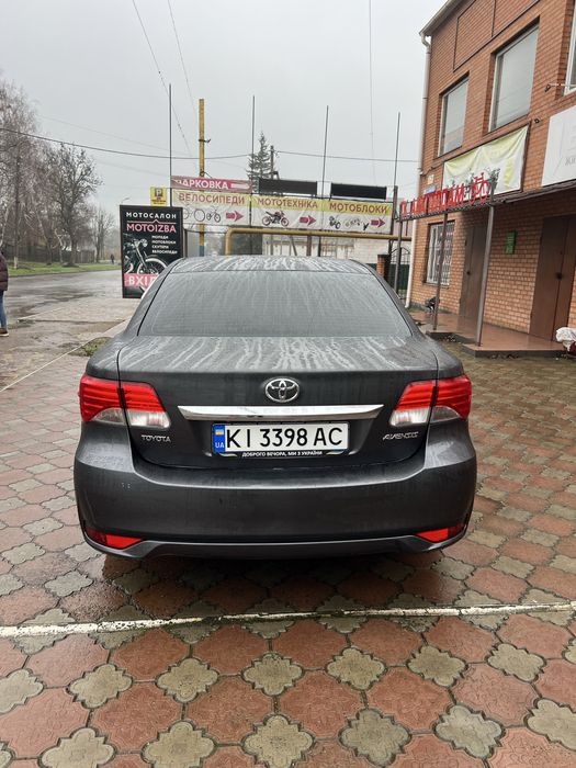 Продам Тойоту Авенсіс 2.0 АВТОМАТ не фарбована