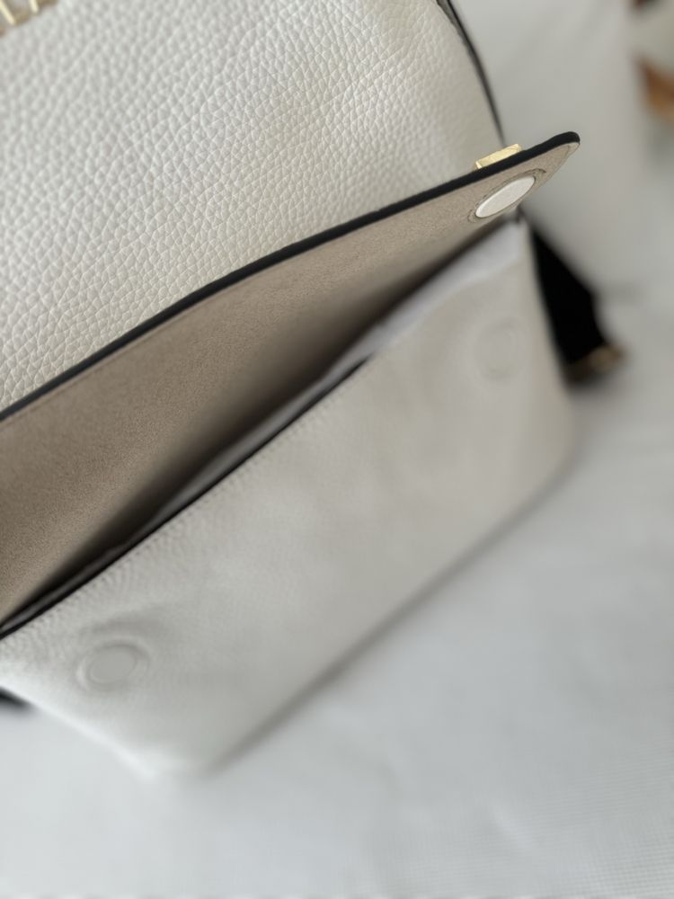 Рюкзак Furla Afrodite M