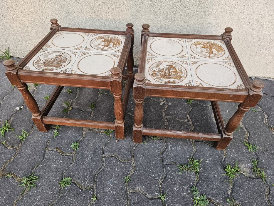 Komplet 2 stolików kawowych vintage z kafelkami – retro