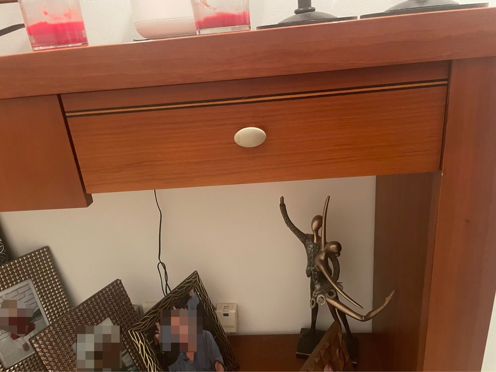 Consola Cerejeira
