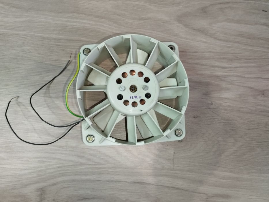 Продам вентилятори осьові VEB та BH-2