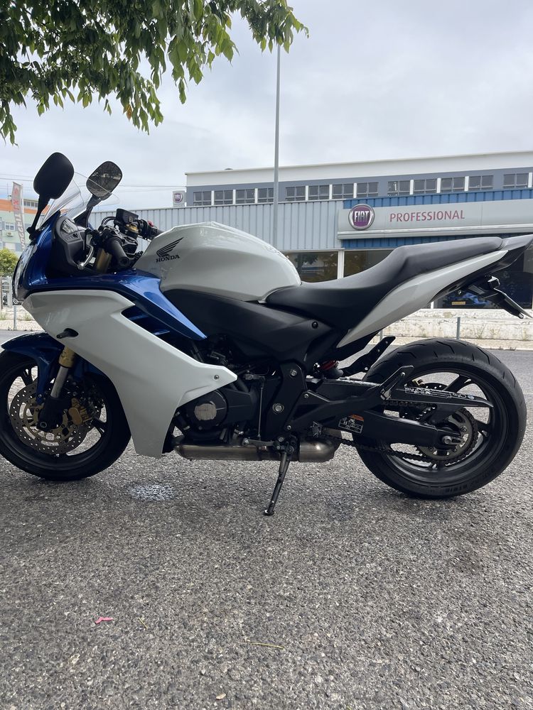 Honda Cbr 600f impecavel
